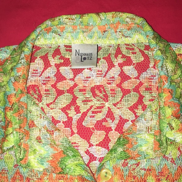 Mesh Top - Picture 3 of 6